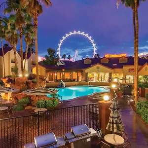 3* Feriested Club Vacations At Desert Club