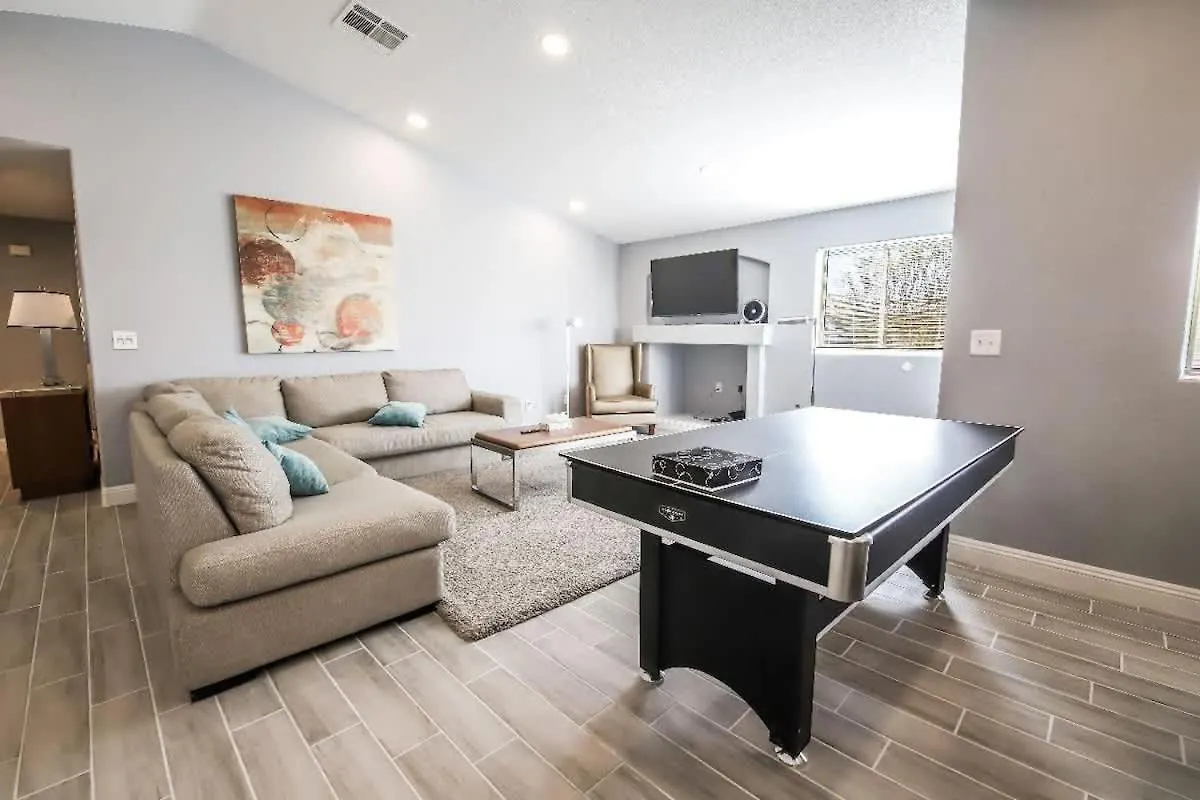 Spacious Stylish And Convenient Las Vegas United States
