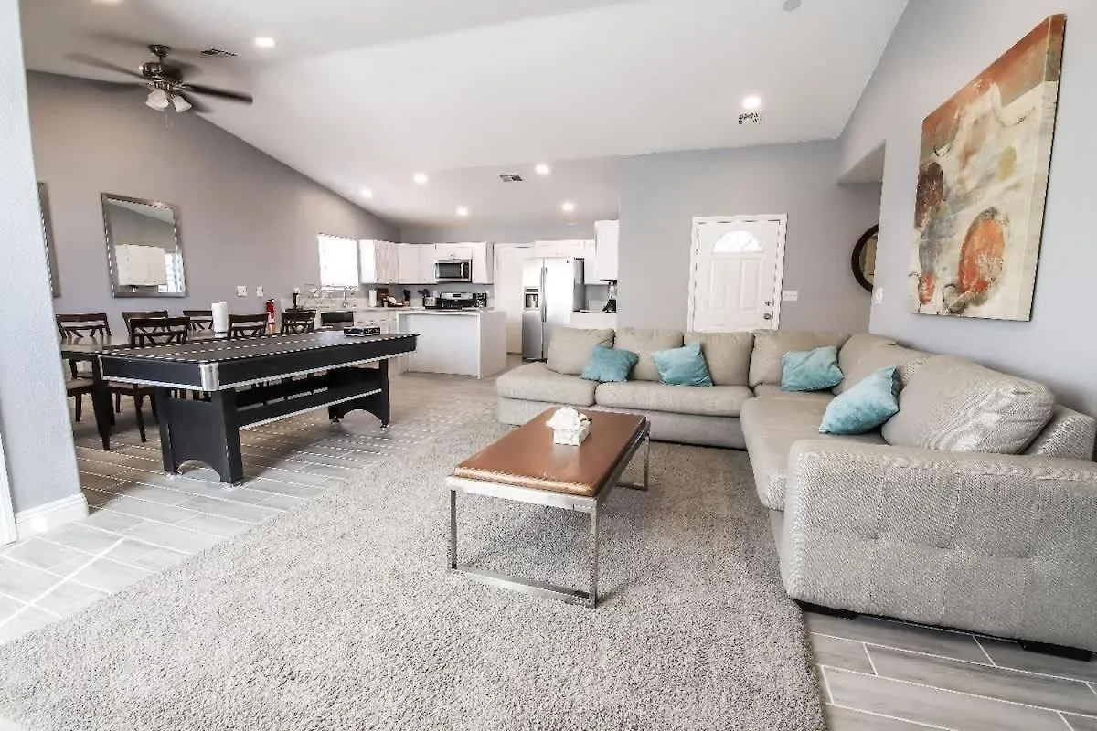 Spacious Stylish And Convenient Las Vegas United States