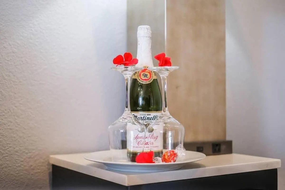 Spacious Stylish And Convenient Las Vegas 0*,  United States