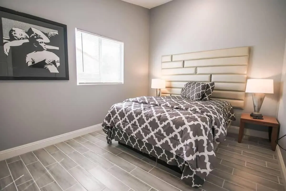 Spacious Stylish And Convenient Las Vegas