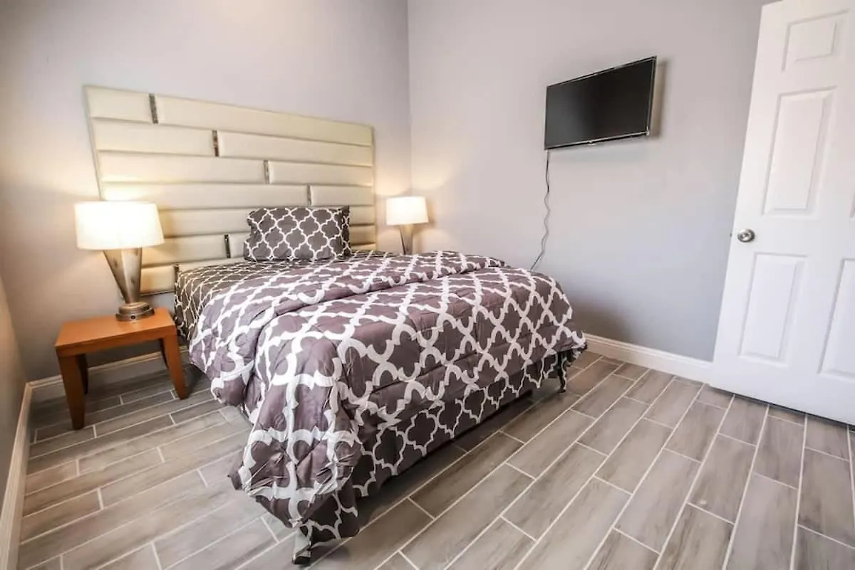 Spacious Stylish And Convenient Las Vegas
